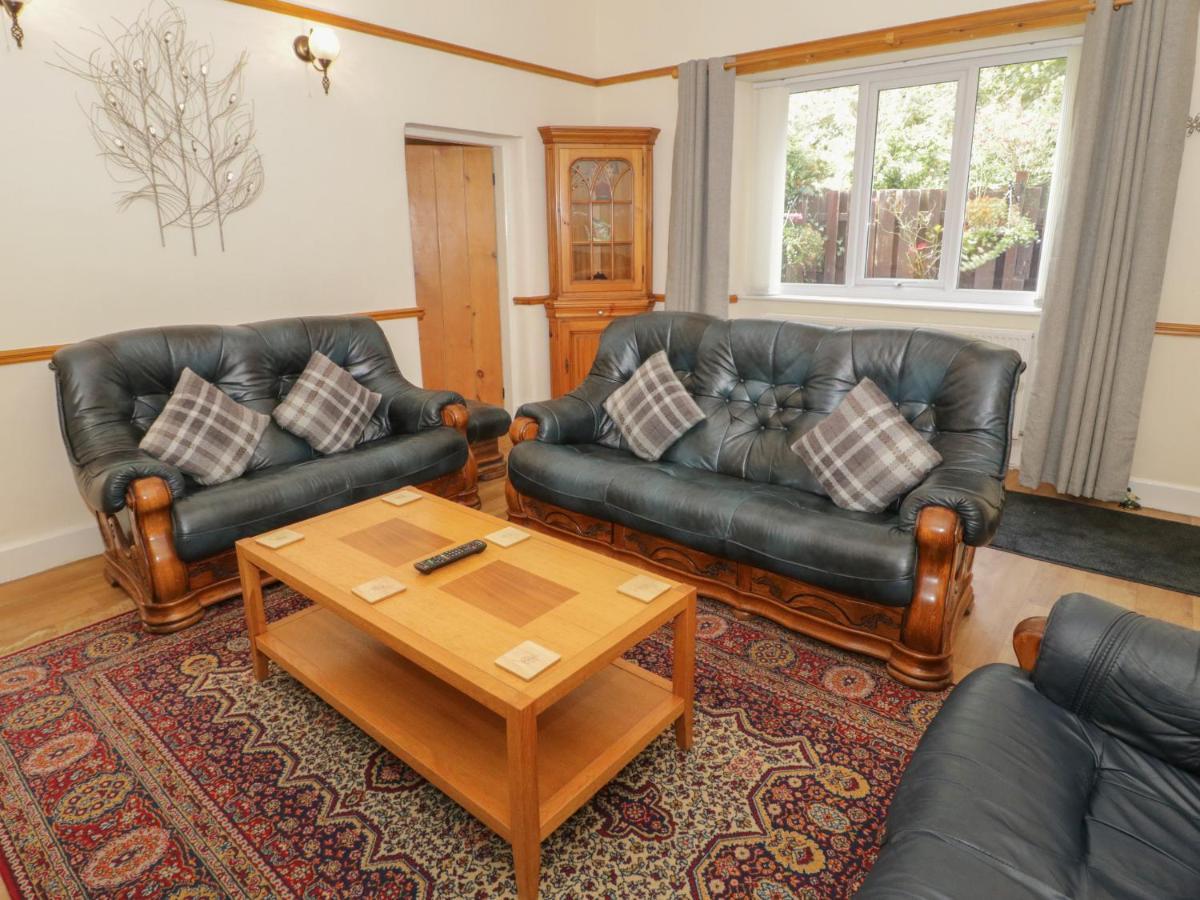 Bangor Cottage Exterior photo