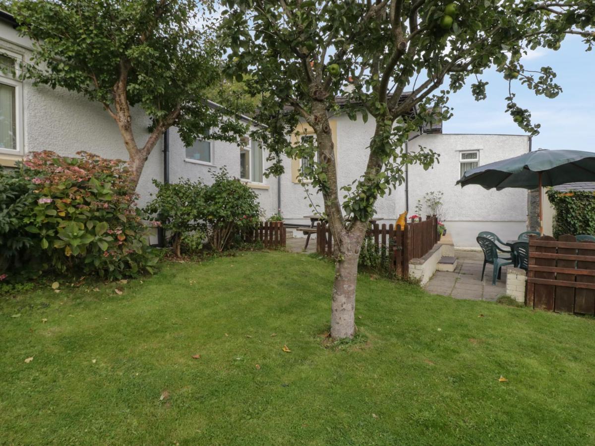 Bangor Cottage Exterior photo